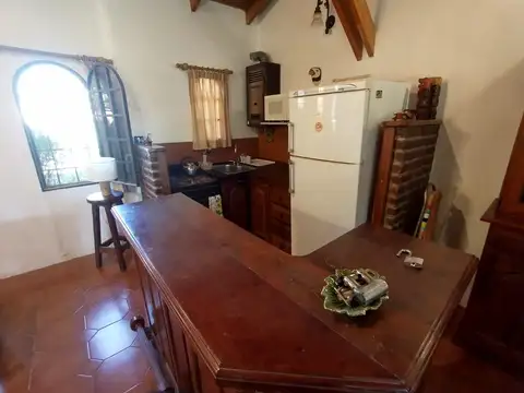 Casa 2 ambientes con 1 baño