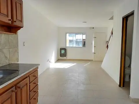 Depto Tipo Casa en Venta en Belén de Escobar, USD 80.000
