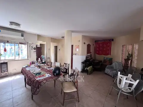 Casa en Venta en Paternal, USD 260.000