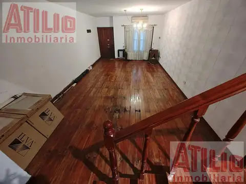 Depto Tipo Casa 5 ambientes con 3 baños