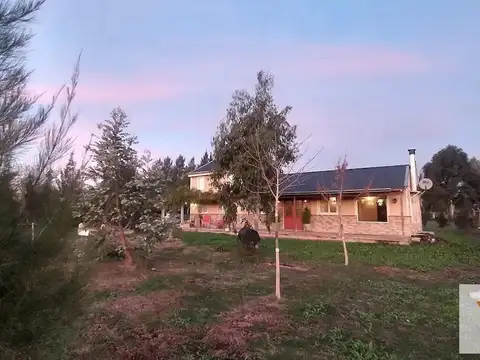 Quinta en venta - 2 Dormitorios 1 Baño - 2.600Mts2 - Berisso