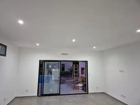 Casa en Venta en Pilar Del Este, USD 195.000