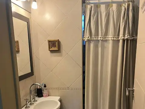 Casa en Venta en Francisco Alvarez, USD 195.000