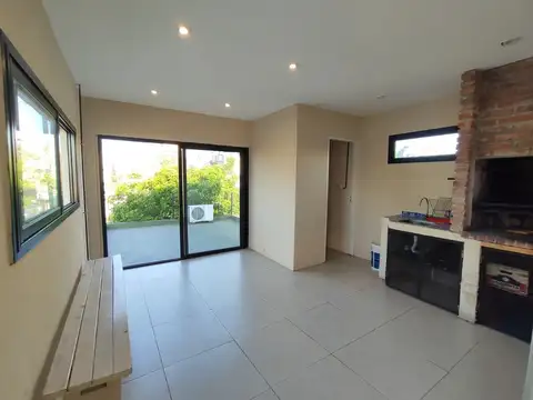 Casa en Alquiler de 3 dormitorios