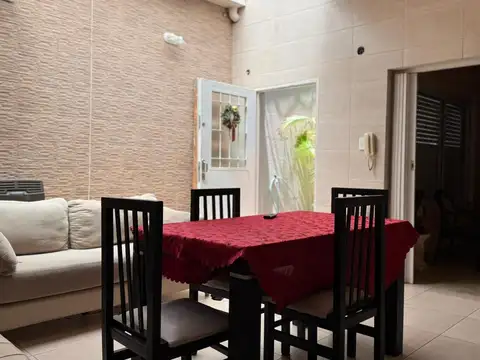 Depto Tipo Casa en Venta de 1 dormitorio