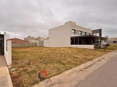 Terreno en Venta en Docta Boulevard, USD 75.000
