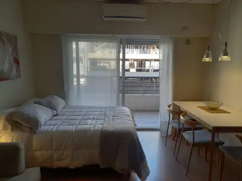 Avenida Congreso 4900, Piso 8