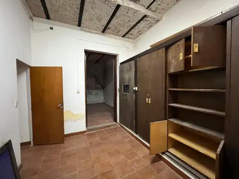 Local en Venta Via Pública