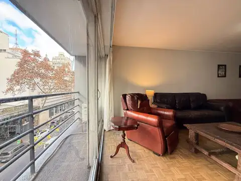 VENTA Apto 3 dorm 2 baños + servicio en el CENTRO