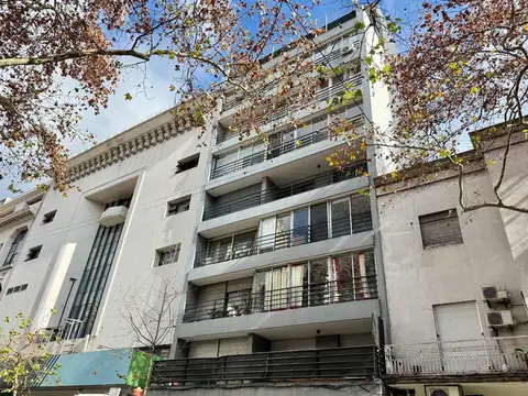 VENTA Apto 3 dorm 2 baños + servicio en el CENTRO