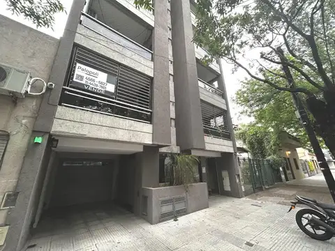 Manuel Artigas  al 5700