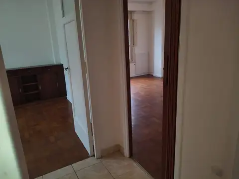 Acoyte 200, Piso 5