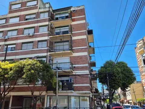 San Carlos al 1600