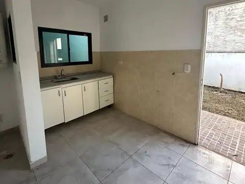 Casa en Venta en Merlo, USD 55.000