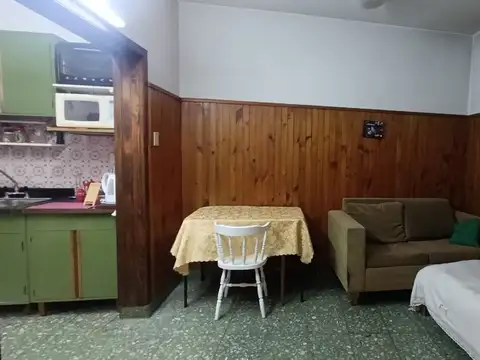 Depto Tipo Casa en Venta en El Palomar, USD 50.000