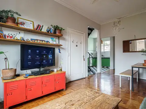 Depto Tipo Casa en Venta 40 años