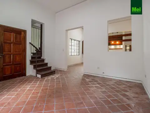 Oficina en Venta con 1 cochera