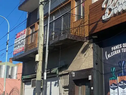 Departamento en Alquiler en Lomas Del Mirador, $ 850.000