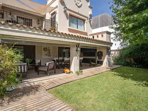 Presidente Uriburu 1300