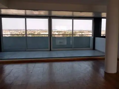Departamento 7 ambientes con 3 baños