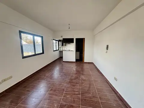Departamento Monoambiente con balcón y cochera