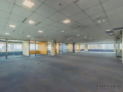 PISO ENTERO DE OFICINAS EN CATALINAS, RETIRO. LAMINAR PLAZA