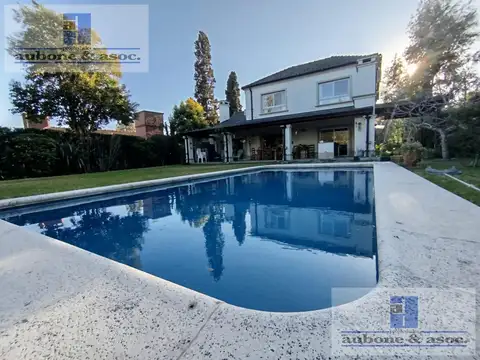 Excelente casa moderna 3 dormitorios IMPECABLE para entrar a vivir ya mismo 