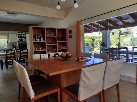 Excelente casa moderna 3 dormitorios IMPECABLE