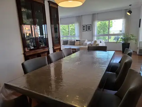 Departamento en Venta de 4 dormitorios