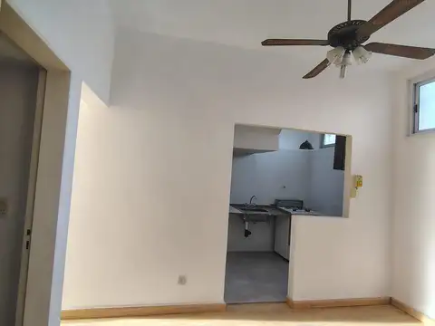 Depto Tipo Casa en Venta al Este