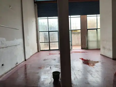 Local en Alquiler en Nuestra Señora De Lourdes, $ 3.000.000