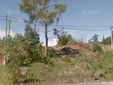 Terreno en Venta en Pinares, USD 100.000