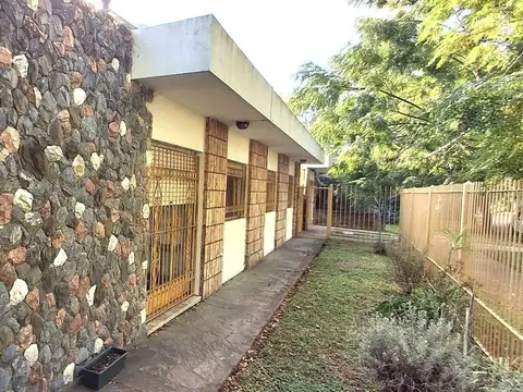 Bonita casa de 3 dormitorios a pasos de la playa