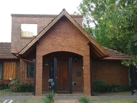 chalet 3 ambientes en venta en Ituzaingo