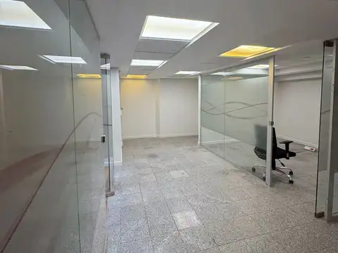 Local en Venta Via Púb.