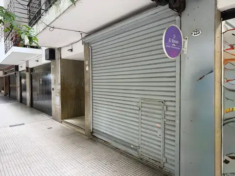 Local en Soldado de la Independencia al 700