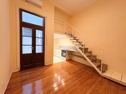 Depto Tipo Casa en Venta de 2 ambientes