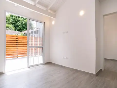 Depto Tipo Casa en Venta 1 año
