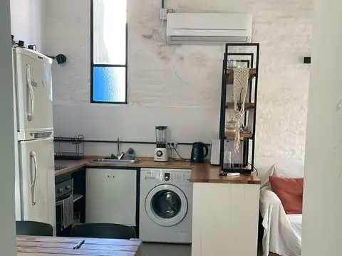 Depto Tipo Casa 2 ambientes con 1 baño