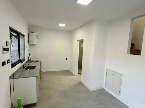 Depto Tipo Casa en Alquiler de 2 ambientes