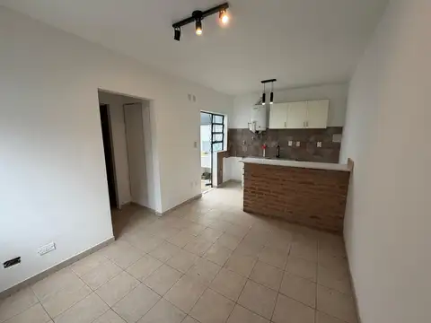 Depto Tipo Casa en Venta en Merlo, USD 52.000