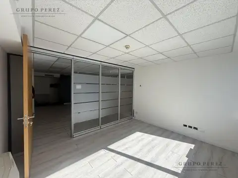 Oficina de  186 m2 en Alquiler - Puerto Madero