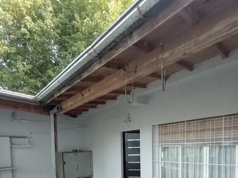 VIVIENDA MILTIFAMILIAR - CASA Y DUPLEX 3 AMBIENTES