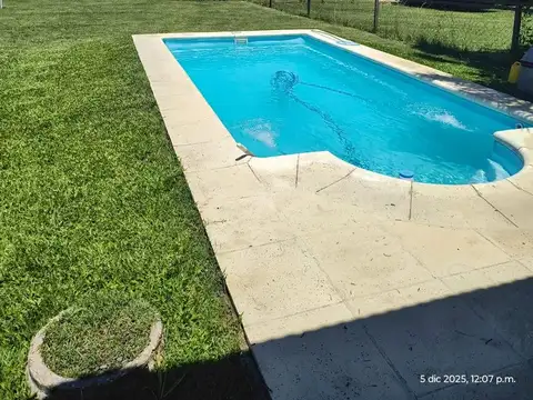 LOTE DOBLE EX. DE LA CRUZ-B. LOS CARDOS C/PILETA