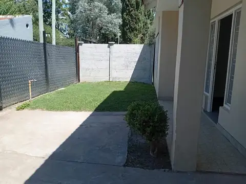 Casa en Alquiler en Del Viso, $ 800.000