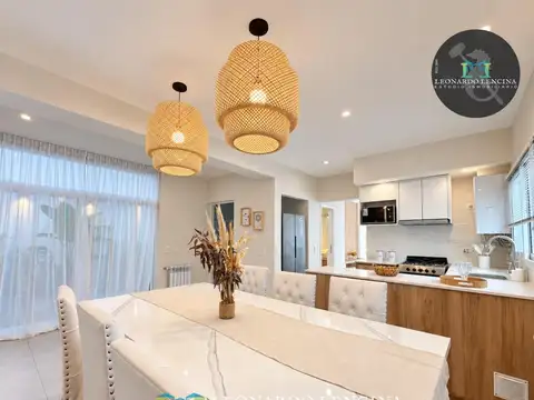 Depto Tipo Casa en Venta de 4 ambientes