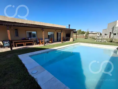 Casa en venta en Area 2 - OPORTUNIDAD