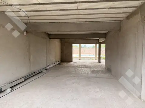 VENTA CASA 3 DORMITORIOS (EN CONSTRUCCIÓN) - B° DON HIGINIO, FERNANDEZ ORO