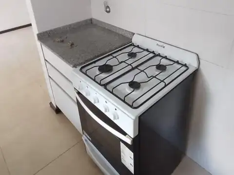 Depto Tipo Casa en Alquiler con 1