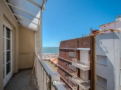 Departamento en Venta en Plaza Colon, USD 60.000